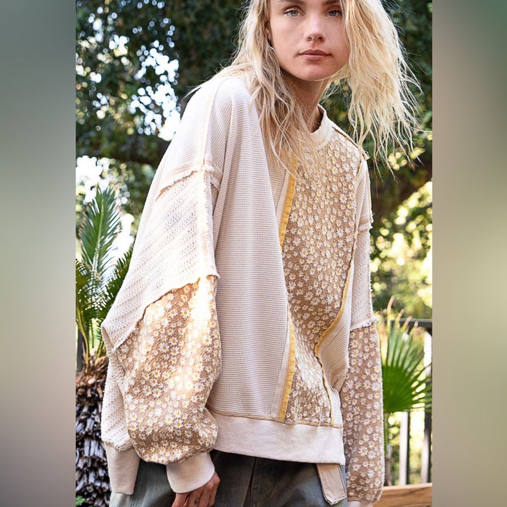 11. POL OVERSIZED Boho Patchwork WAFFLE CREWNECK Eggshell FLORAL - Picture 3 of 3
